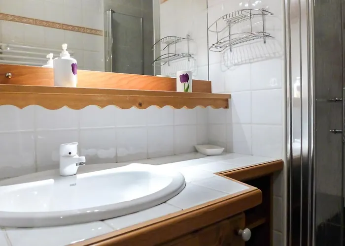 Le Plan Des Reines By Interhome * Chamonix