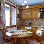 Lägenhet Le Plan Des Reines By Interhome *