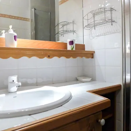 Le Plan Des Reines By Interhome * Chamonix