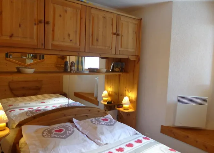 Le Plan Des Reines By Interhome Apartment Chamonix